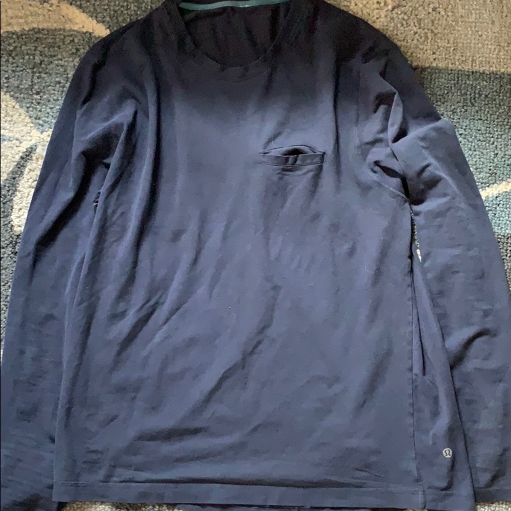 long sleeve navy lululemon shirt